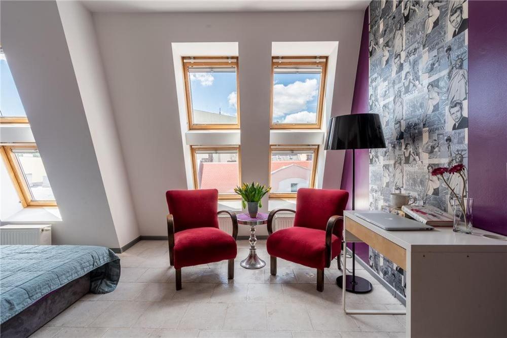 Apartament Broadway Poznań Exteriör bild