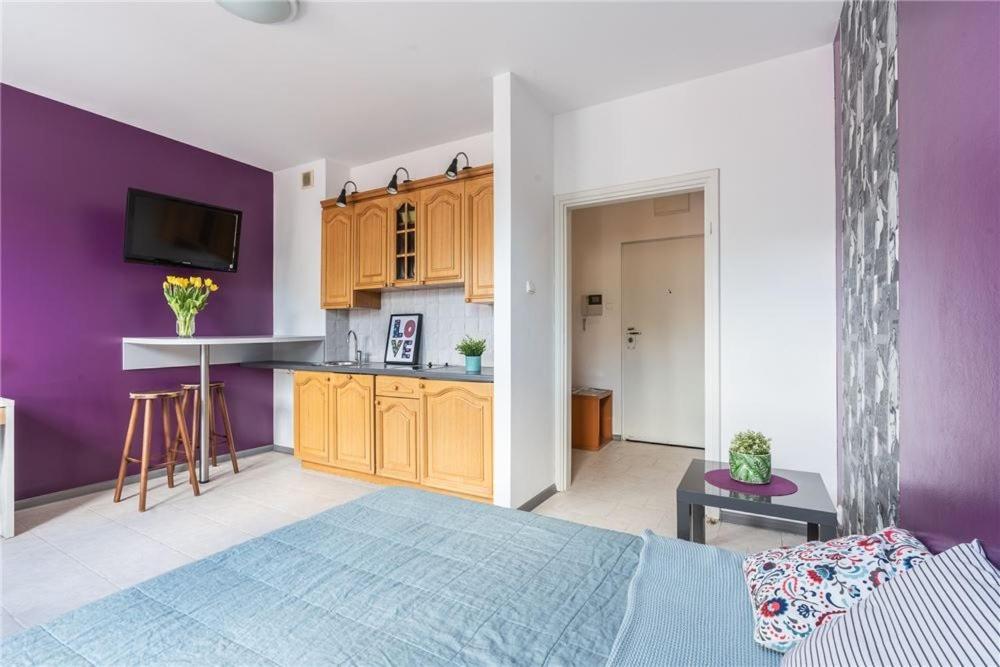 Apartament Broadway Poznań Exteriör bild